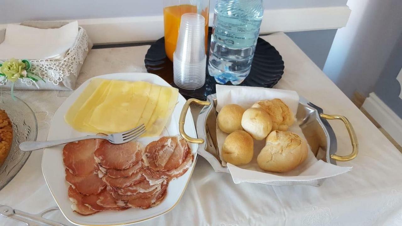 Bed and Breakfast Le Torri Di Tarquinia Exterior foto