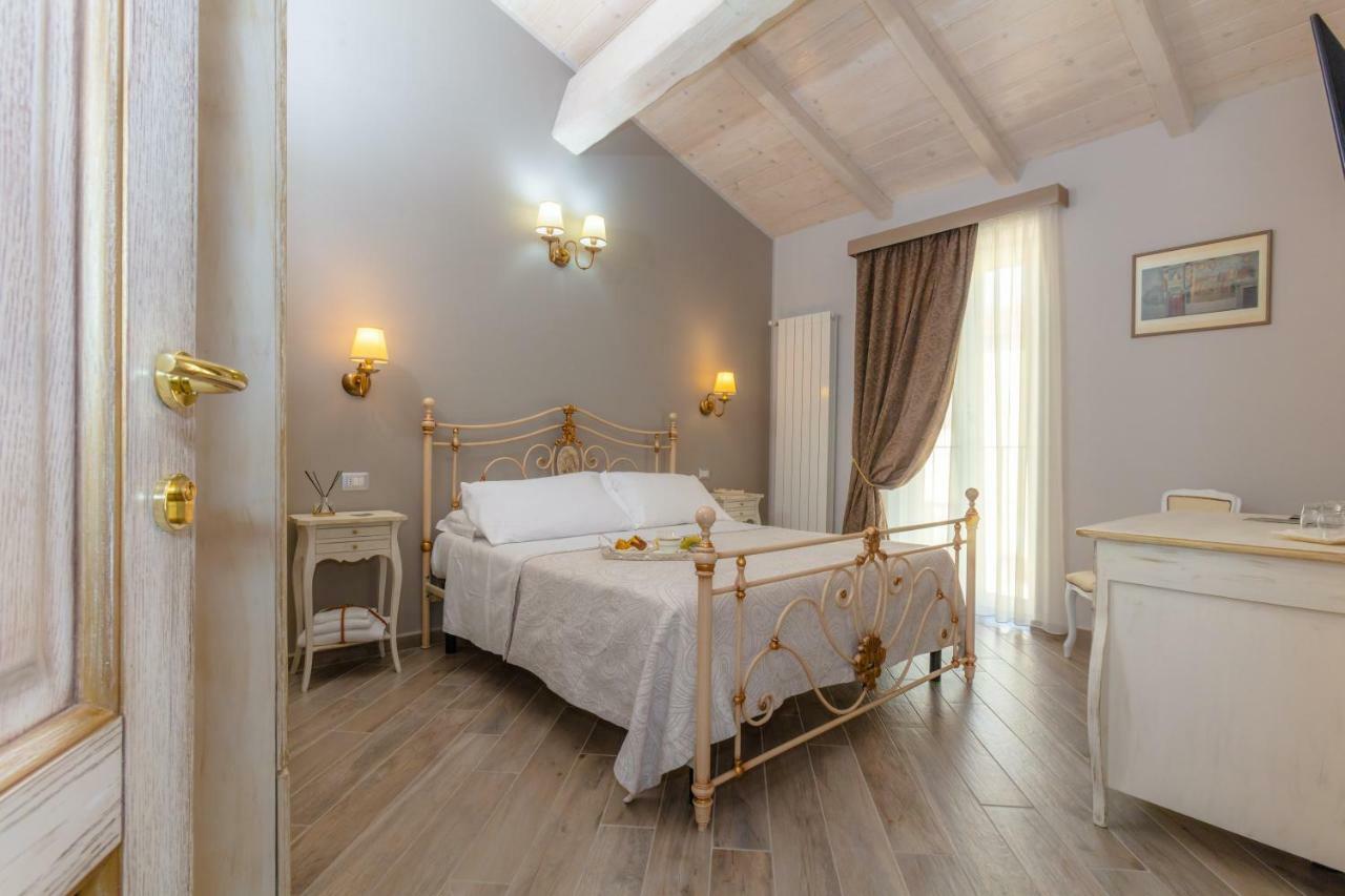 Bed and Breakfast Le Torri Di Tarquinia Exterior foto