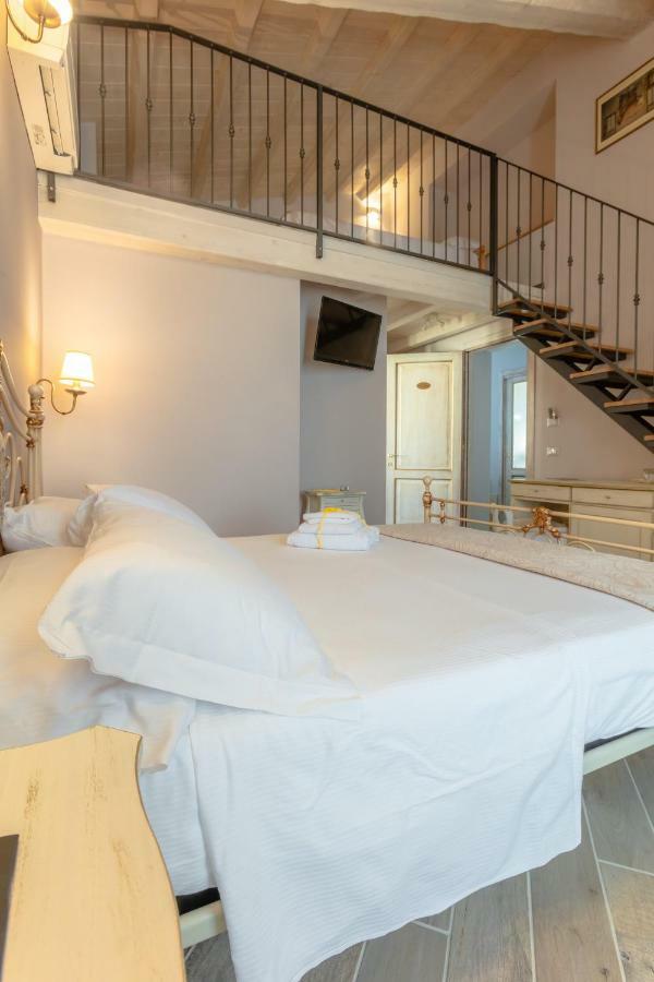 Bed and Breakfast Le Torri Di Tarquinia Exterior foto